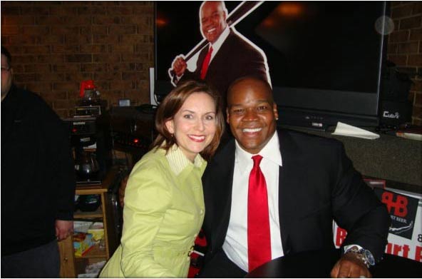 Ultimate Strat Baseball Newsletter, Photo of Denise Stillman, owner Go the Distance Baseball, LLC with Frank Thomas